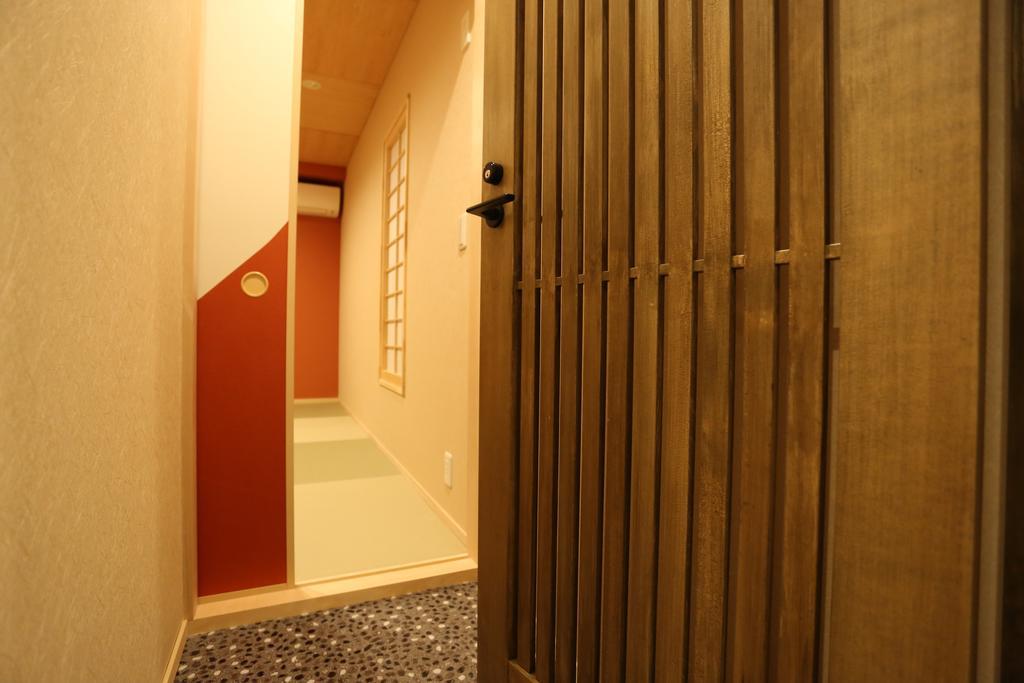 Fuku Hostel Namba Осака Номер фото